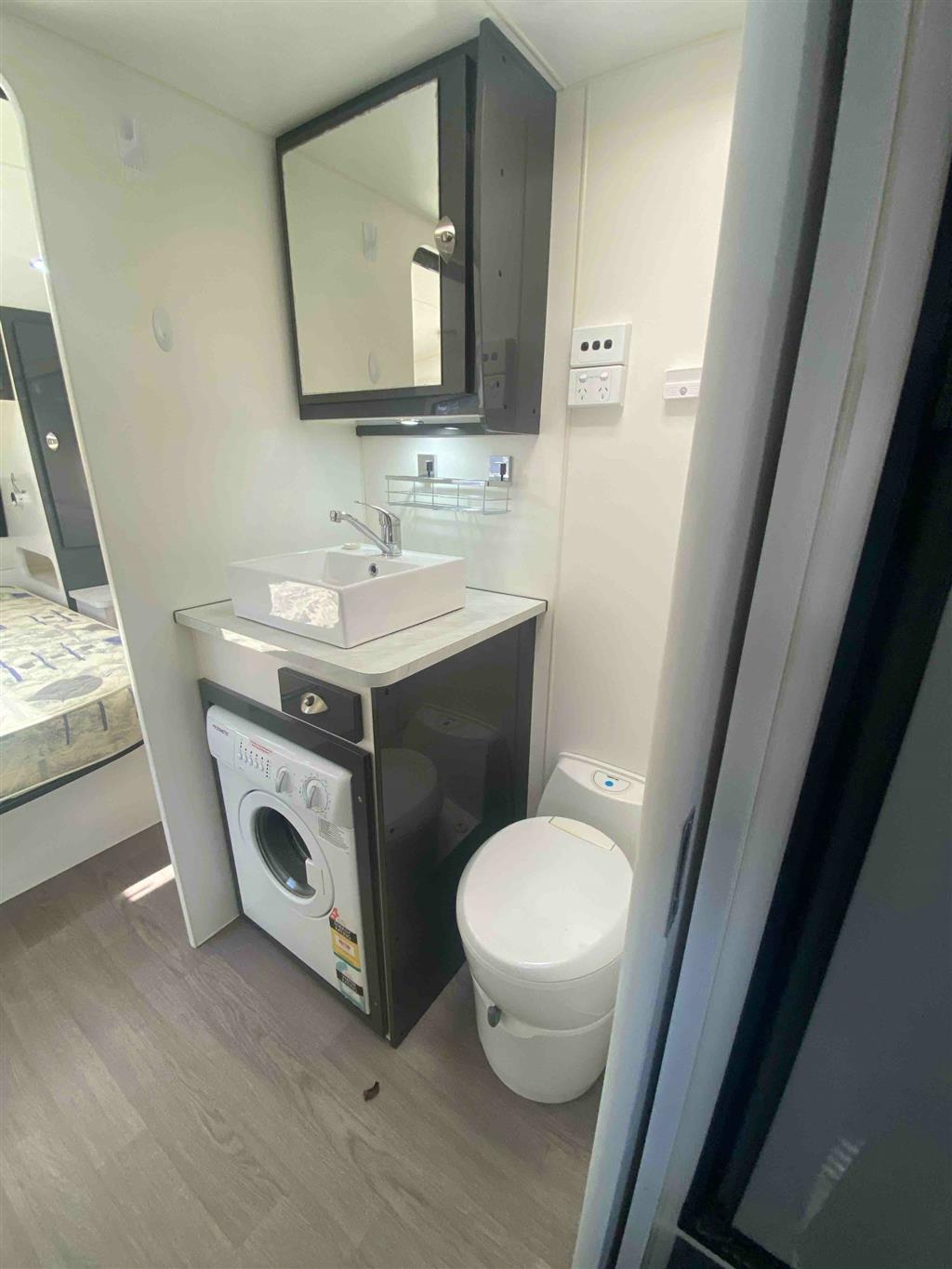 2019 Option RV Tornado Rear club CARAVAN