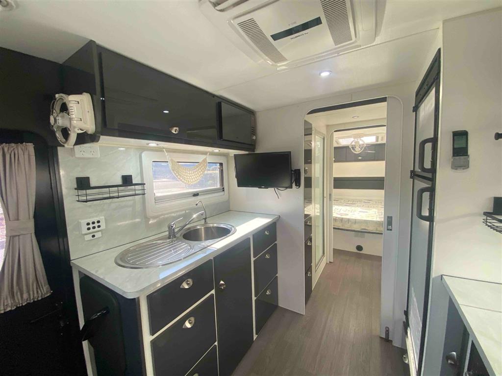 2019 Option RV Tornado Rear club CARAVAN