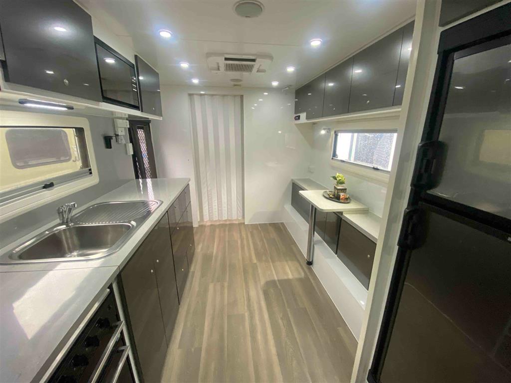 2016 BILLABONG GROVE Caravan