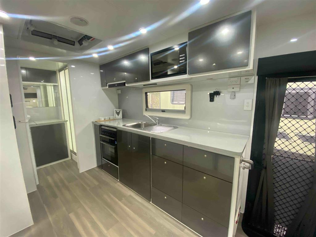 2016 BILLABONG GROVE Caravan