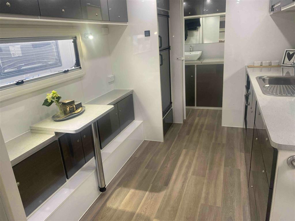 2016 BILLABONG GROVE Caravan
