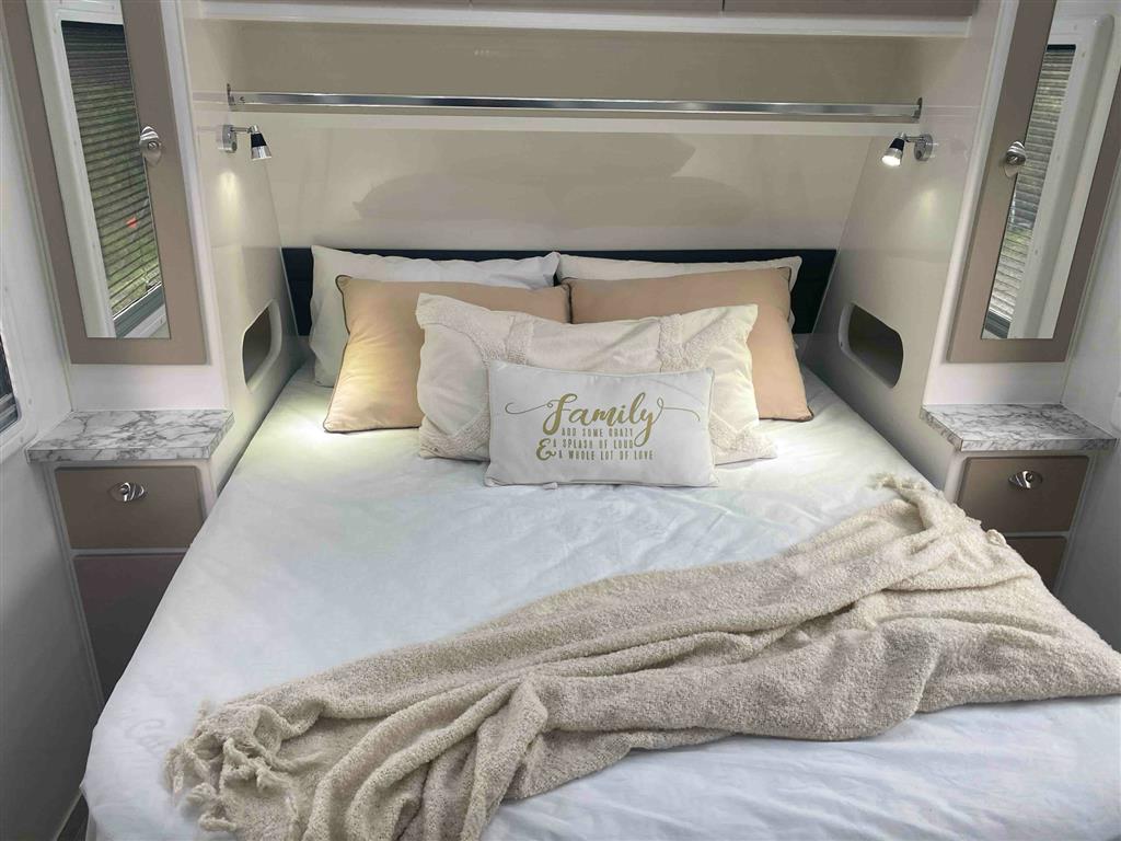 2020 SILVER VALLEY BAROSSA Caravan