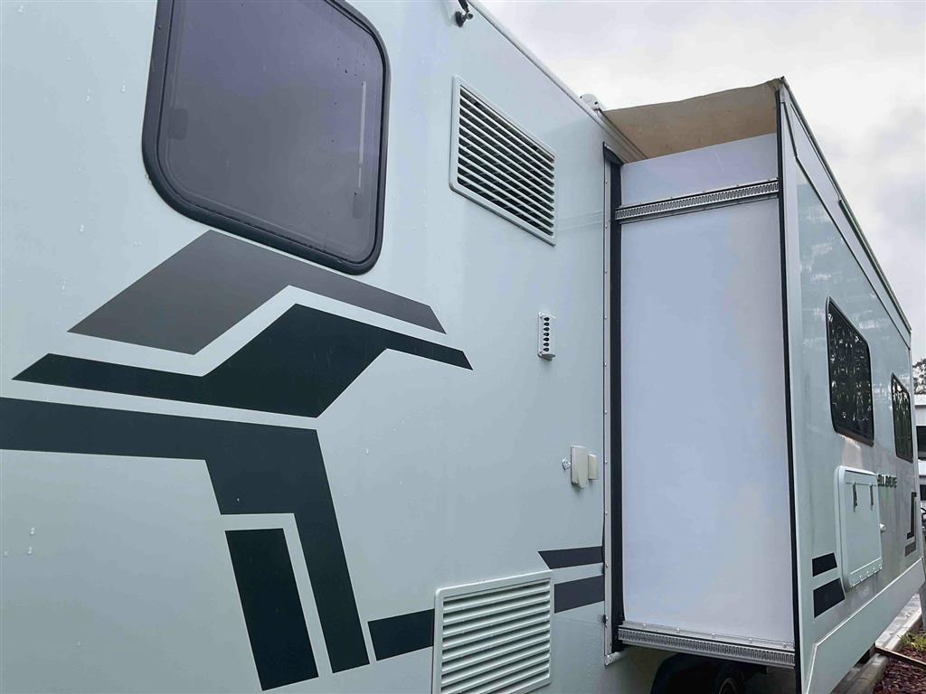 2017 JAYCO SILVERLINE Caravan 24.75-3