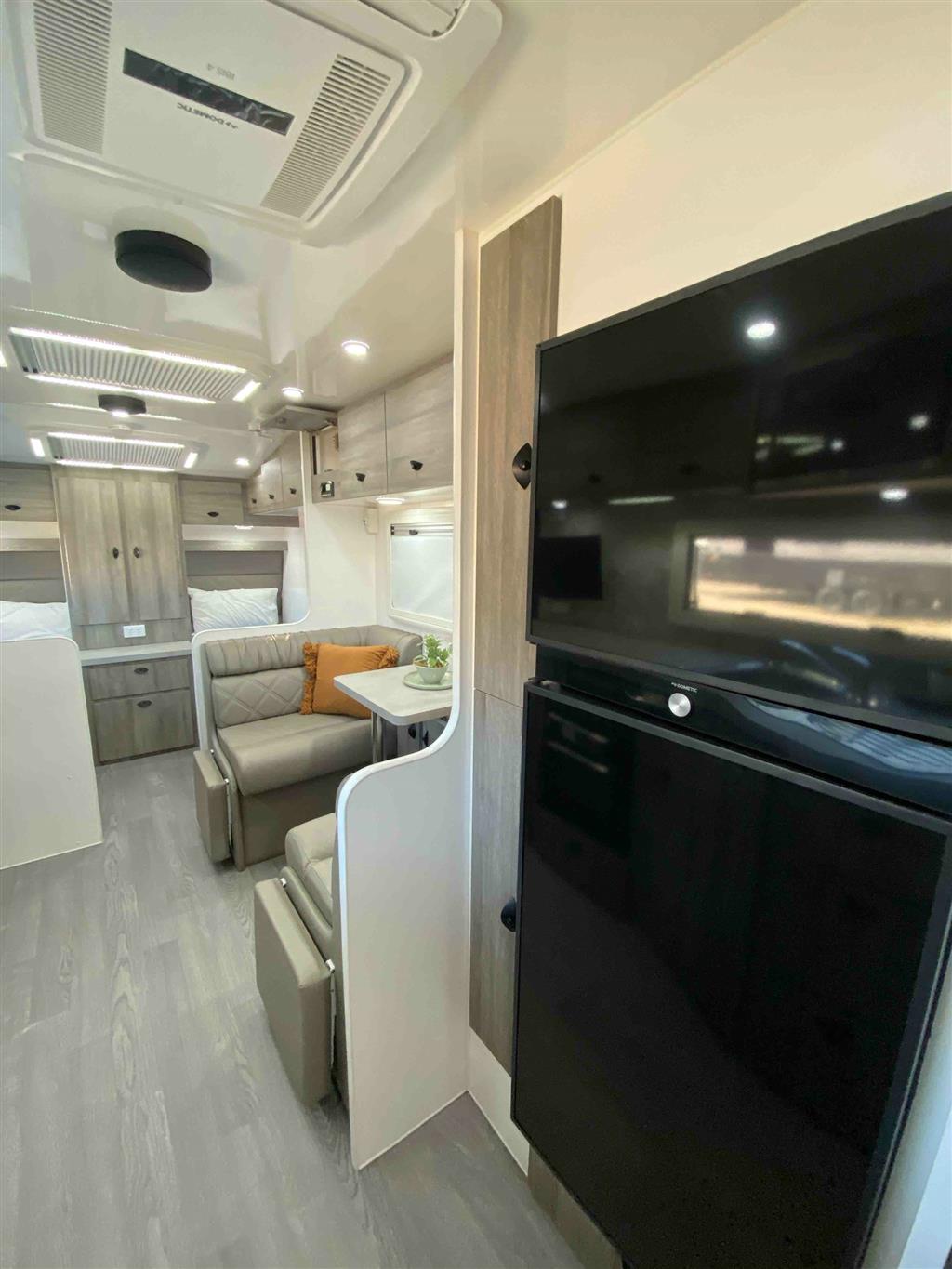 2022 OPTION RV TRACTION CARAVAN