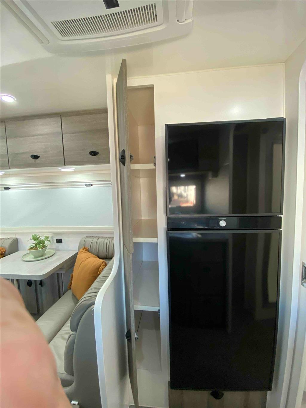 2022 OPTION RV TRACTION CARAVAN