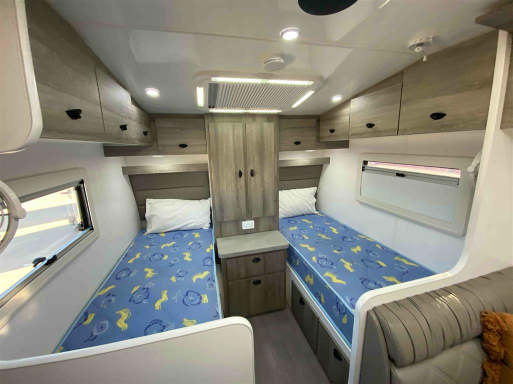 2022 OPTION RV TRACTION CARAVAN