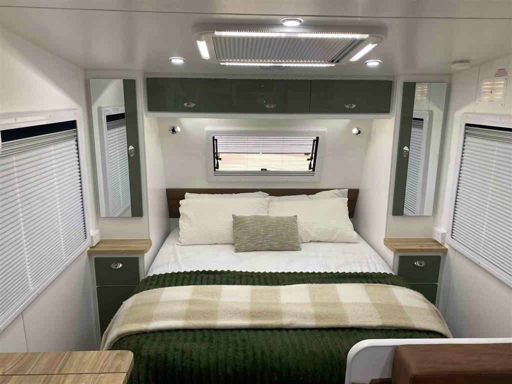 2027 SILVER VALLEY CARAVANS YARRA CARAVAN