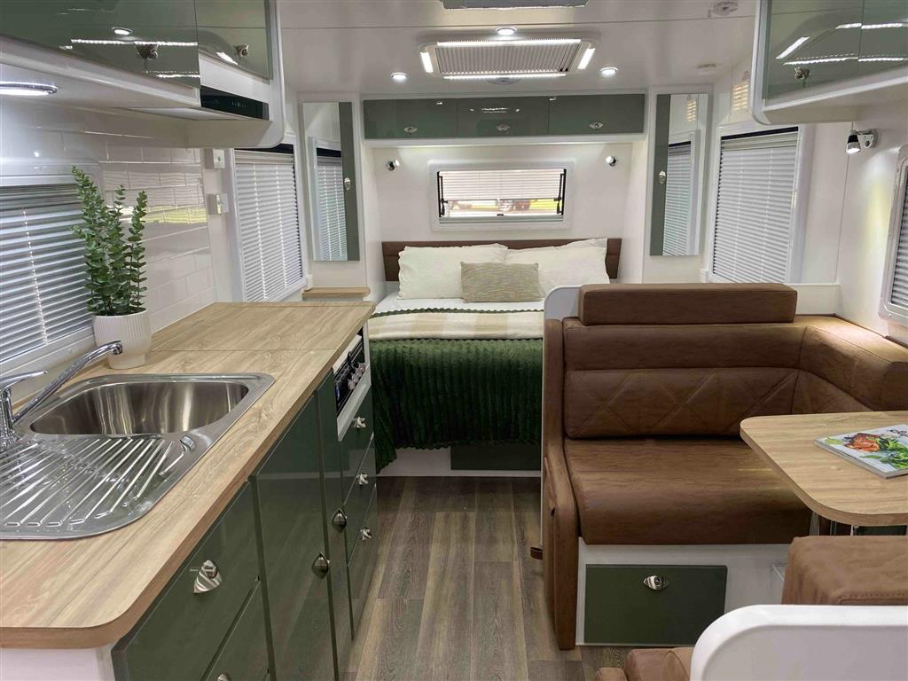2027 SILVER VALLEY CARAVANS YARRA CARAVAN