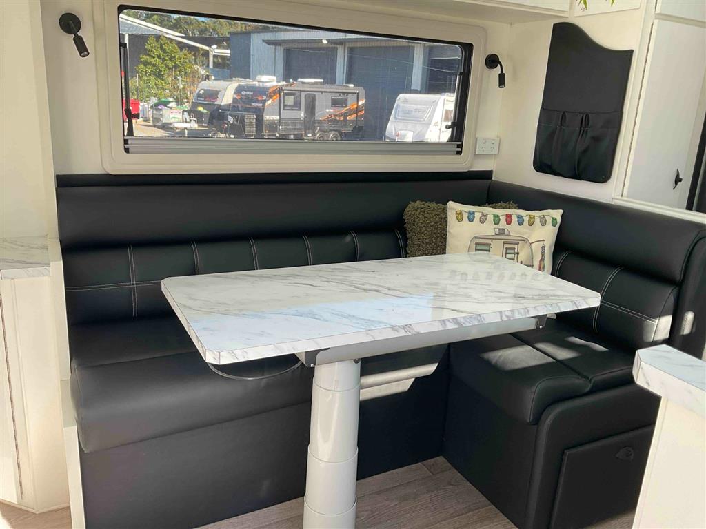 2023 RETREAT FRASER Caravan 210R Off Road