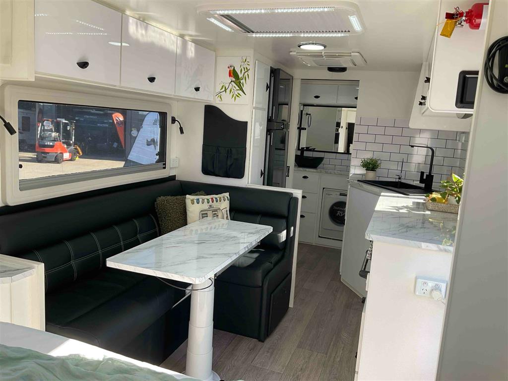 2023 RETREAT FRASER Caravan 210R Off Road