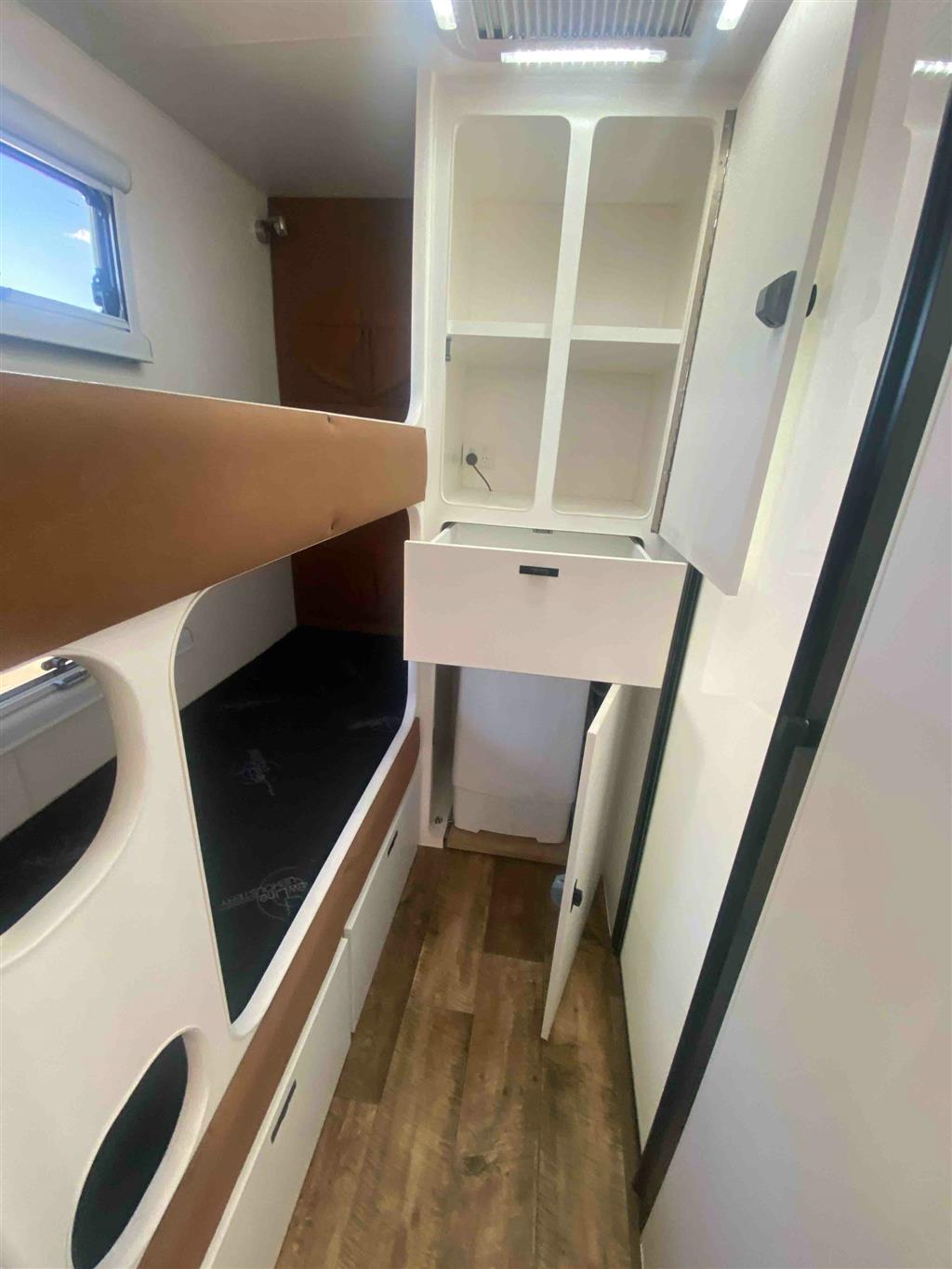2025 HURRICANE FAMILY TUFF RIDER CARAVAN