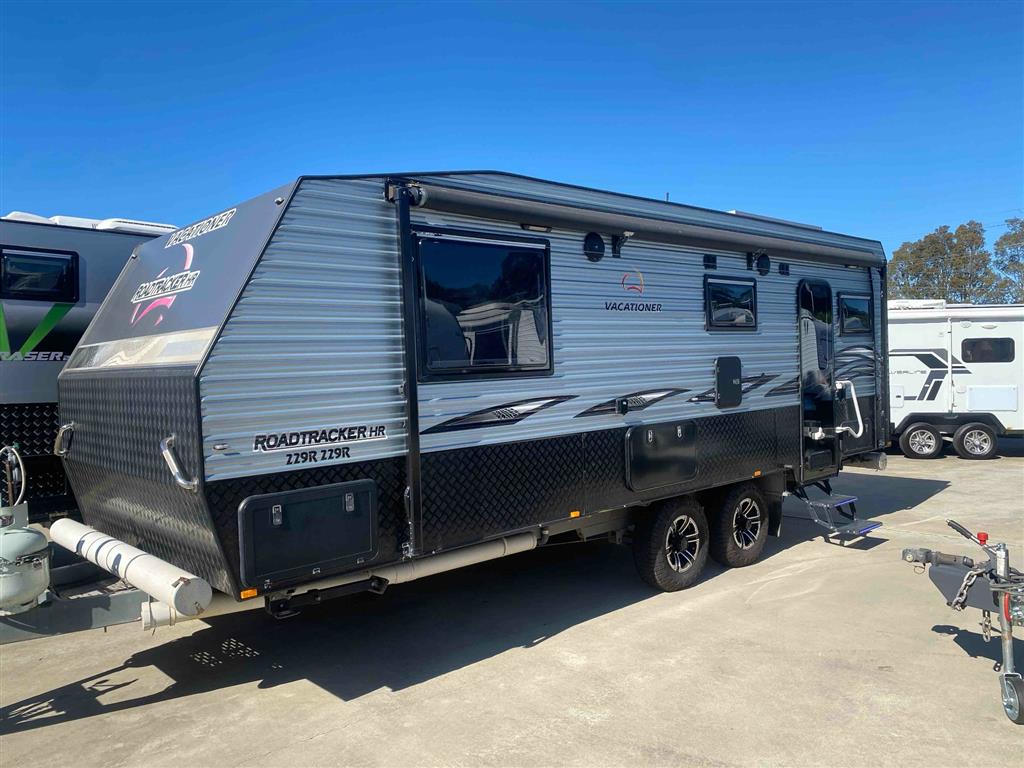 2019 Vacationer Roadtracker Caravan Club Lounge