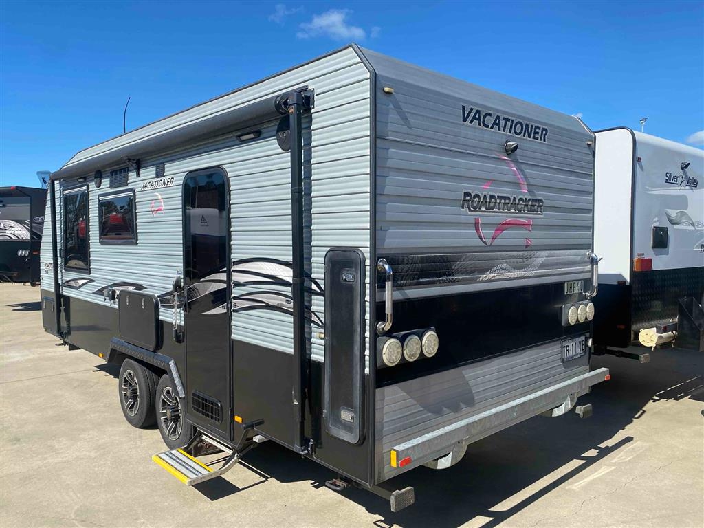 2019 VACATIONER ROADTRACKER CARAVAN