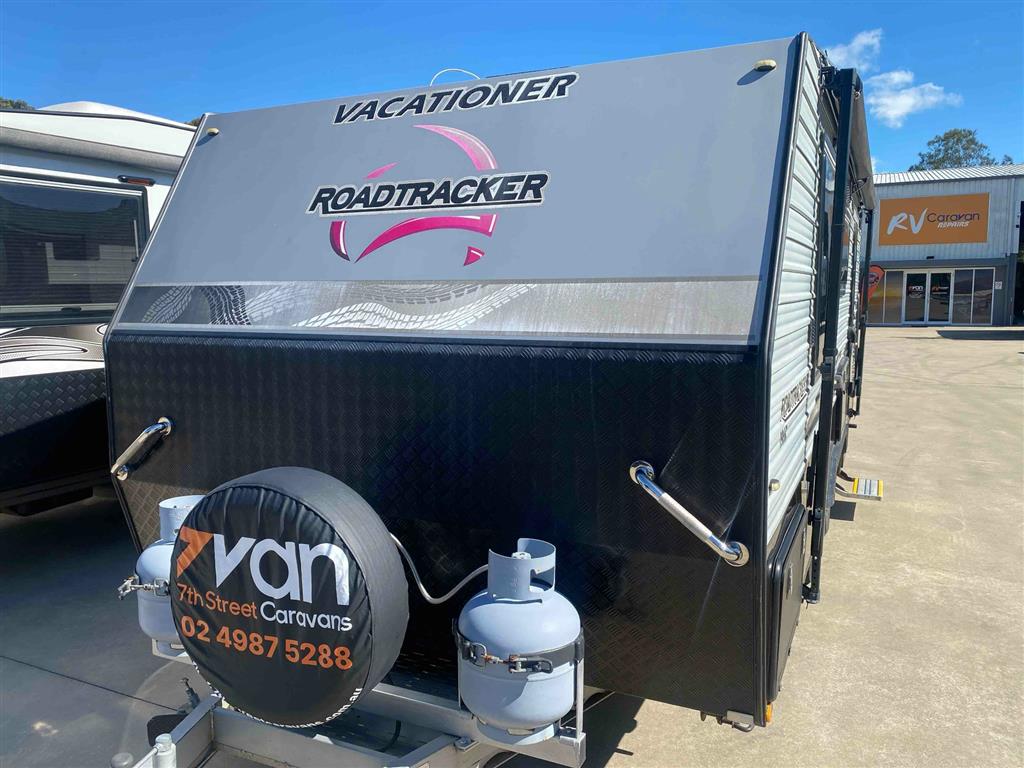 2019 VACATIONER ROADTRACKER CARAVAN