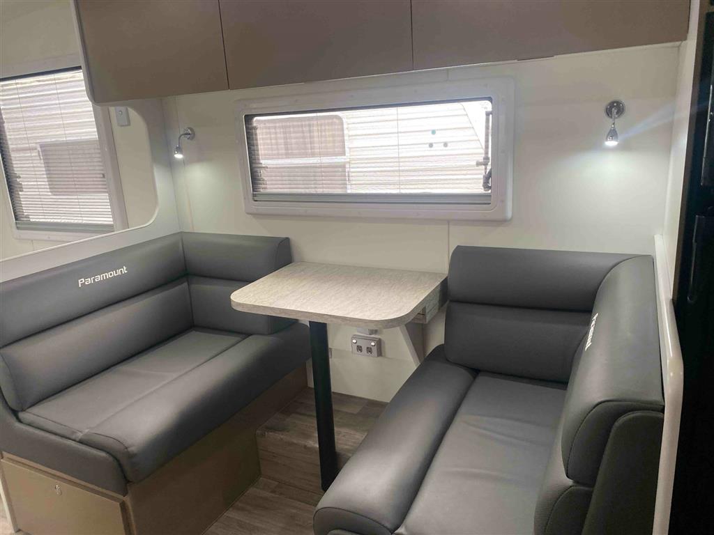 2023 PARAMOUNT ADVENTURER CARAVAN ENSUITE