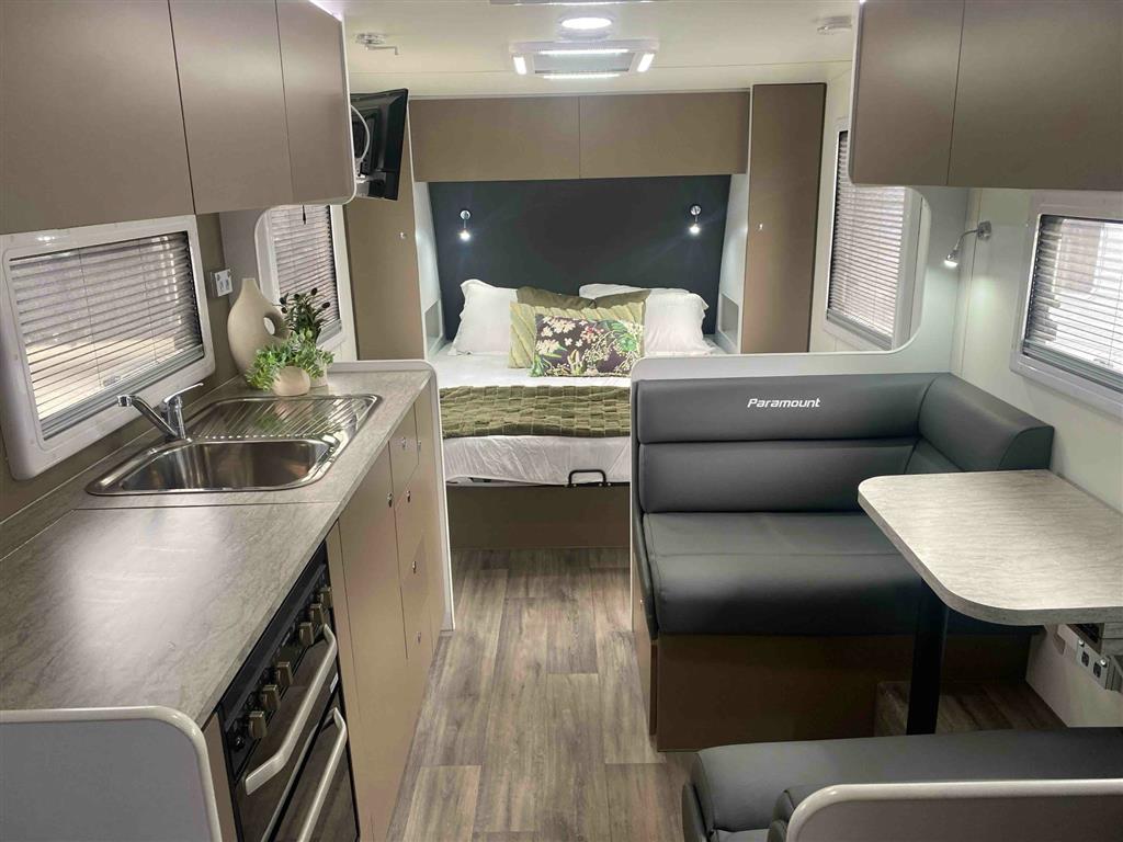 2023 PARAMOUNT ADVENTURER CARAVAN ENSUITE