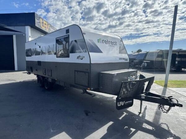 RETREAT WHITSUNDAY 226R - Caravans