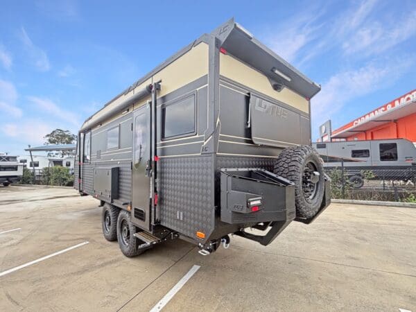  this caravan is built to conquer even the harshest <br>conditions. The Trooper elevates your on-road living experience to new heights. <br>It effortlessly handles rugged off-road terrains