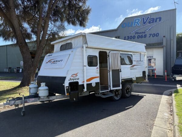 JAYCO STARCRAFT OUTBACK - Caravans