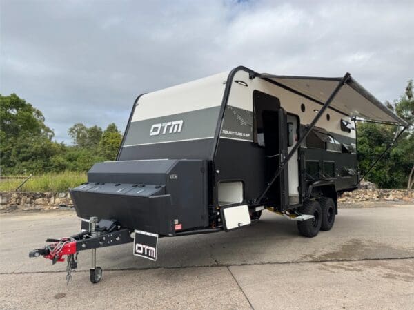 On The Move Caravans Adventure 6.9F - Caravans