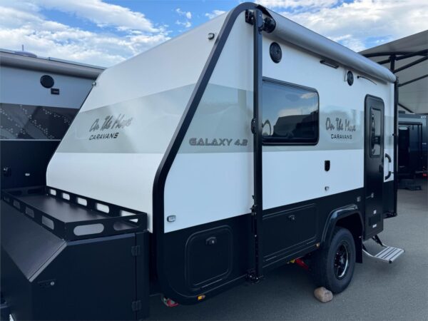 On The Move Caravans Galaxy 4.2 - Caravans