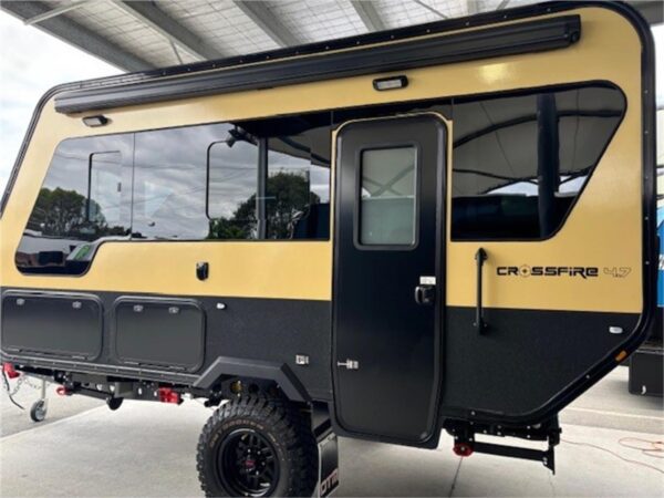  Motorhomes and Camper Trailers