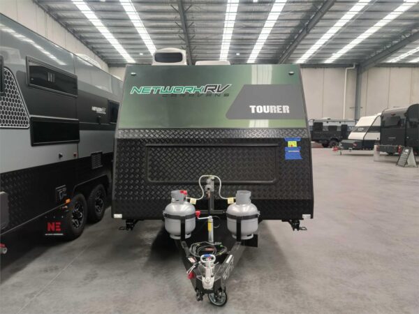  Motorhomes and Camper Trailers